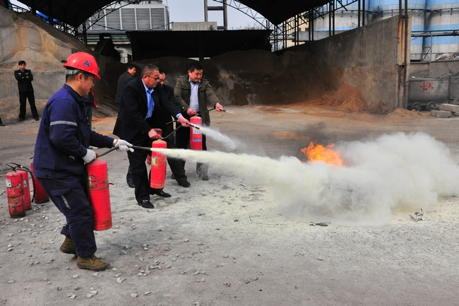 运河煤矿：提升消防意识&nbsp;组织消防演练