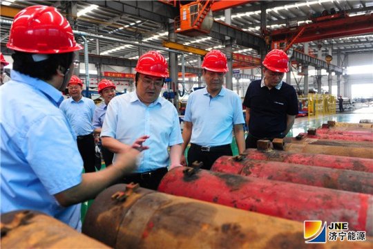 市国资委党委书记、主任丰家雷到集团公司部分非煤企业调研