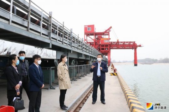 省农行领导到济矿物流公司座谈交流