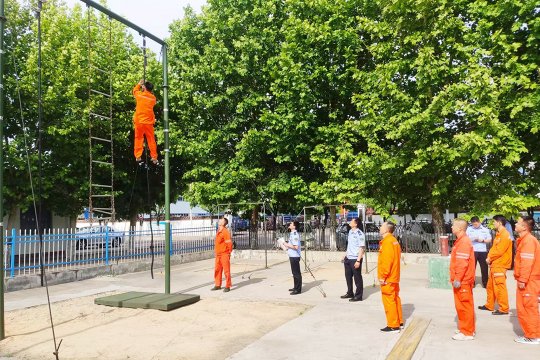 王海峰带队对济矿集团救护中队进行矿山救护队标准化建设突击检查