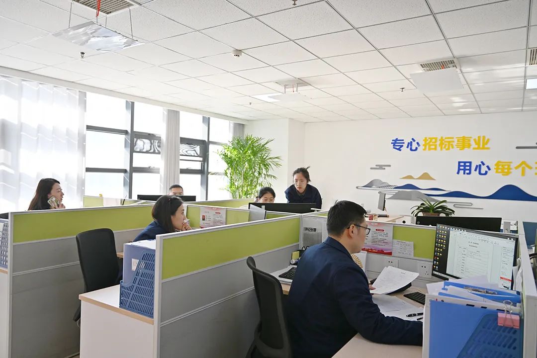 1739341214114361.jpg 00002.jpg