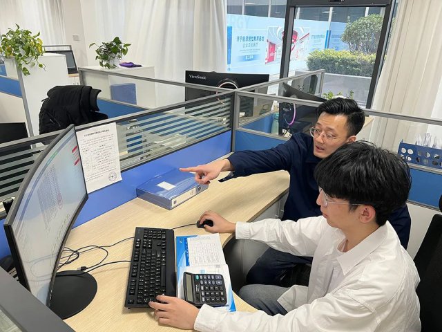 从“校园人”到“职场人”，财务管理公司创新实习模式