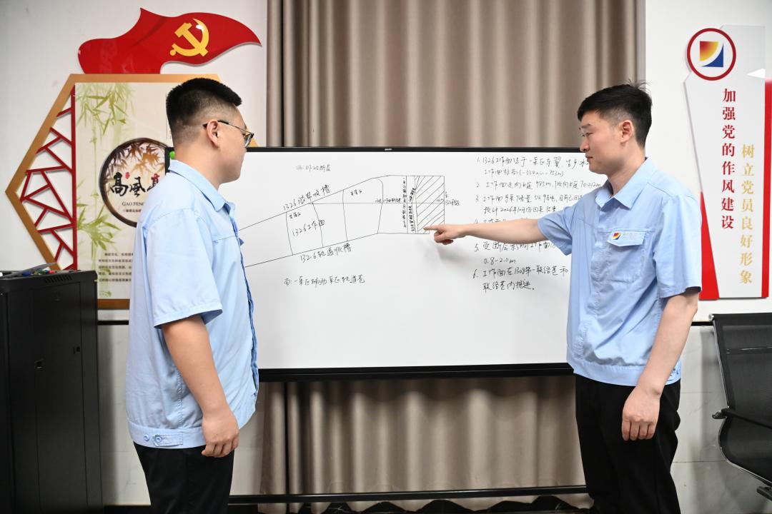 1747644090566169.jpg 0b70740ab6ede3ba79849303f4eb4d8.jpg