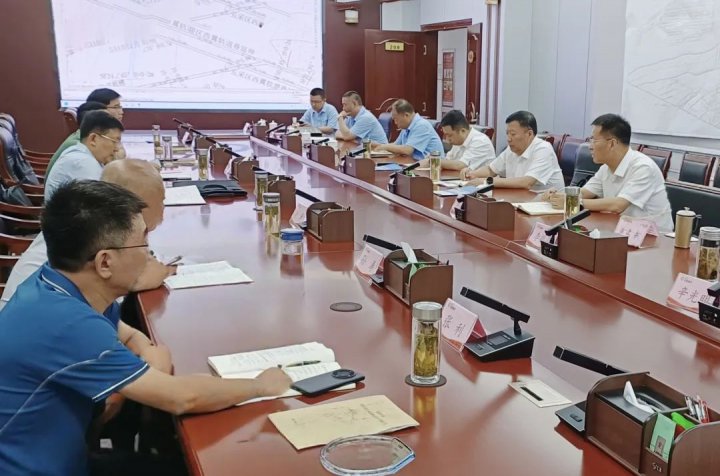 李社带队到花园煤矿督导安全生产工作