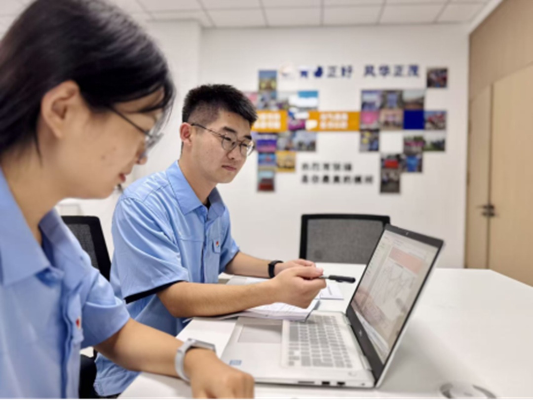 1759041947484623.jpg 01.jpg