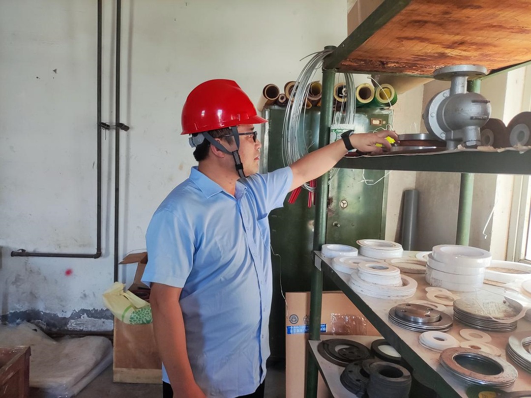 1759888830132365.jpg 02.jpg