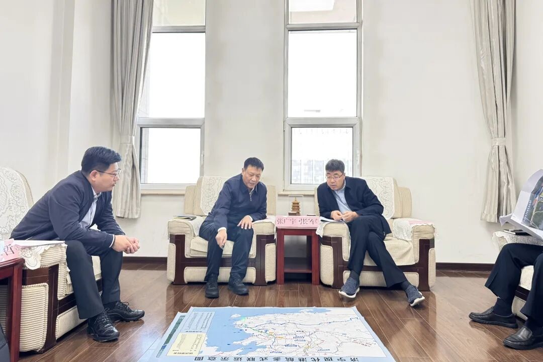 1760596668120880.jpg 02.jpg