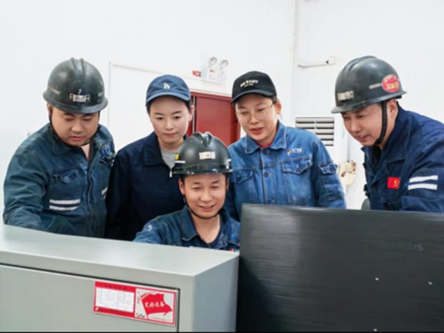 开云官网登录入口 www.kaiyun.com
全面吹响复工复产“集结号”