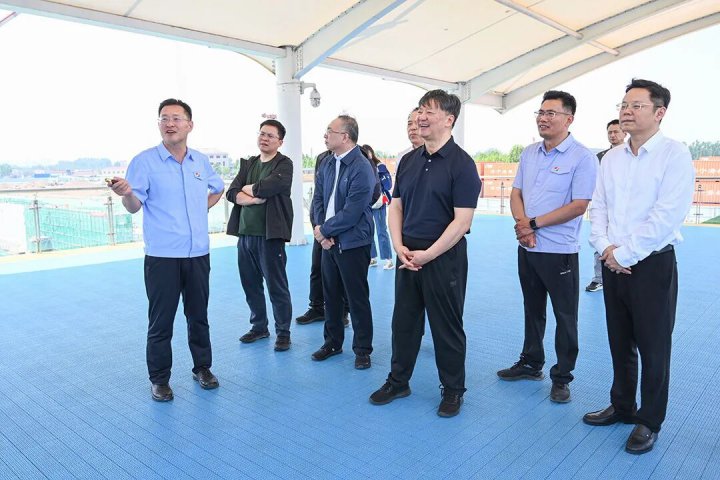 国家能源集团客人到开云官网登录入口 www.kaiyun.com
考察调研