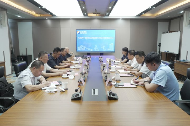 《中国作家》杂志客人到开云官网登录入口 www.kaiyun.com
调研交流